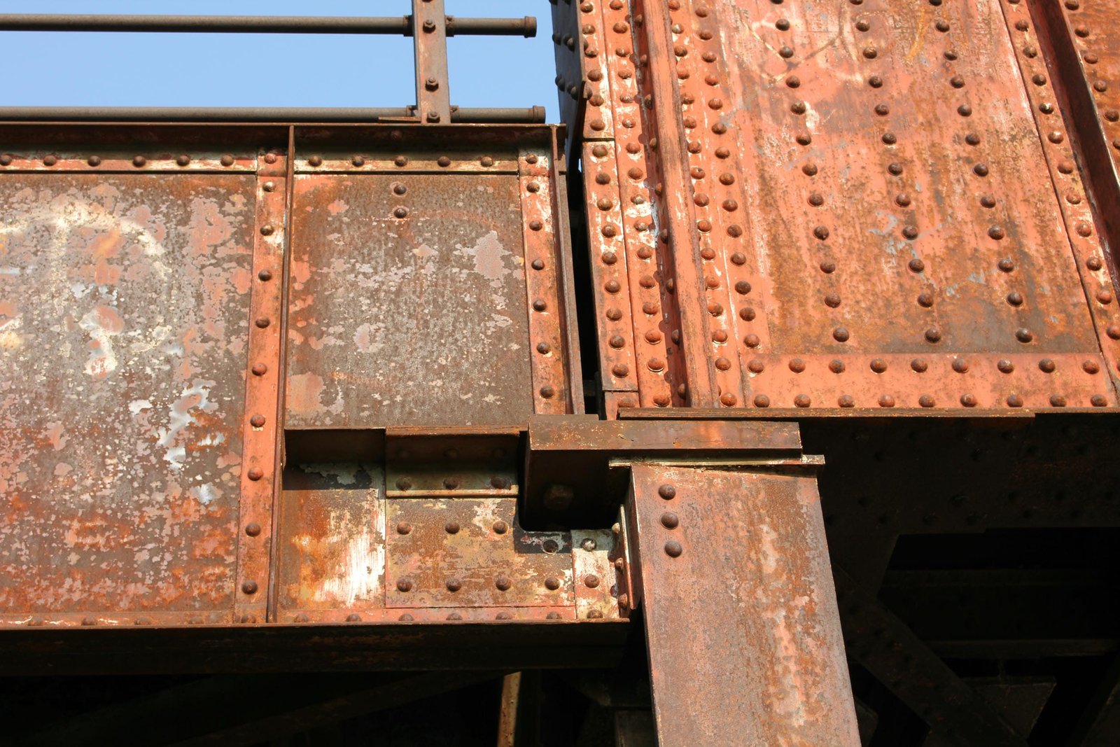 Girder detail